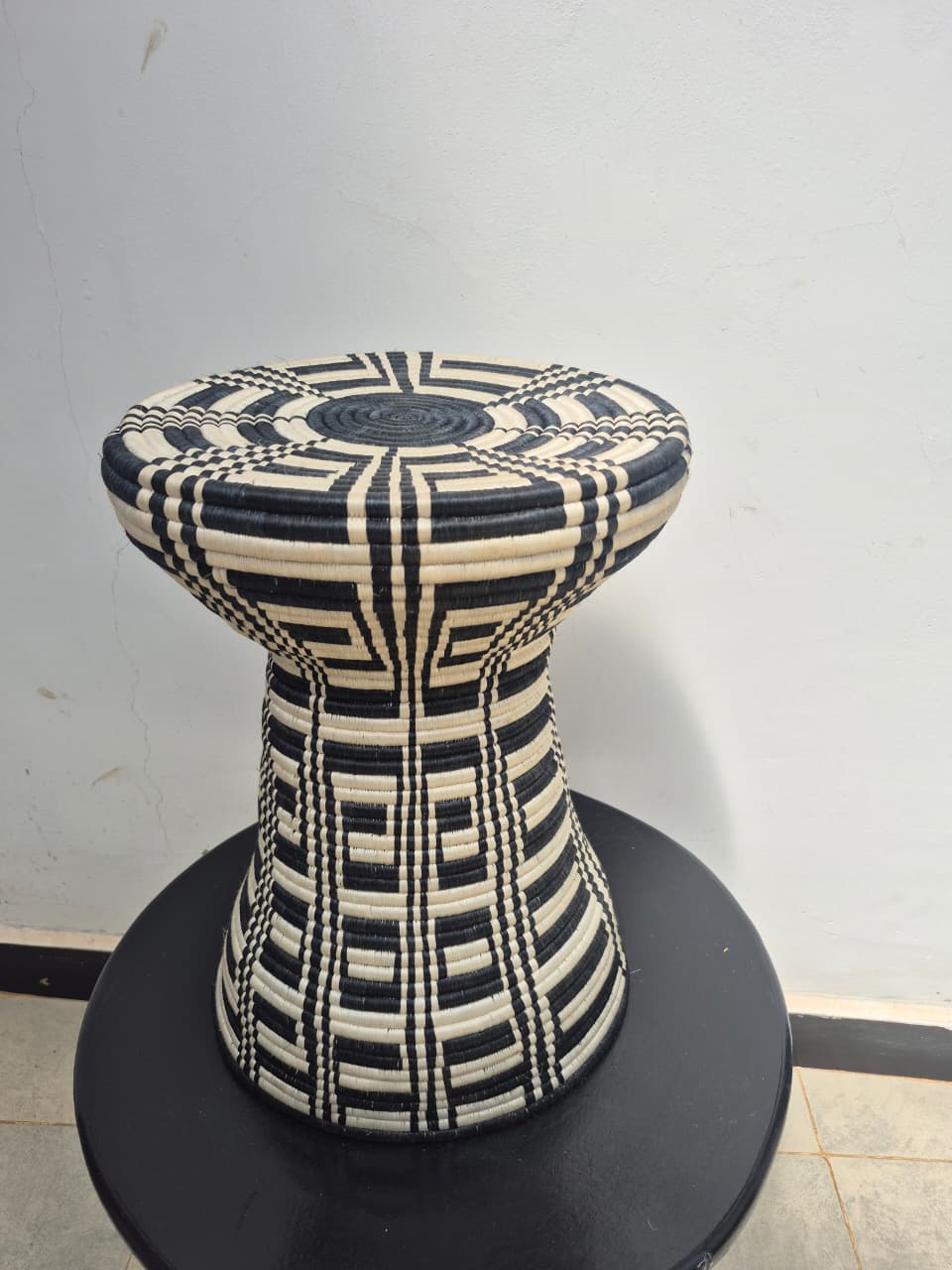 Rwandese woven stool/side table Rwandese woven stool/side table - Image 2