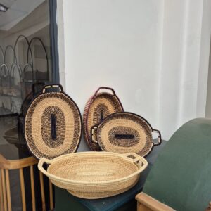 Raffia tray